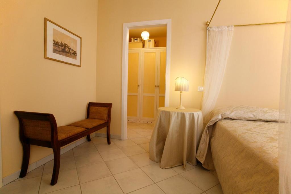 Villa Amelia Rooms Marina di Pietrasanta Rum bild